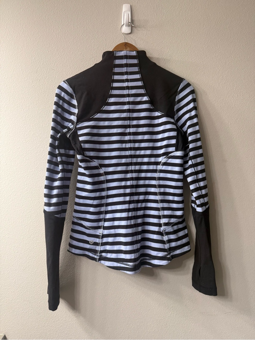 lululemon athletica Black & White Striped Utility Jacket - Picture 2 of 3